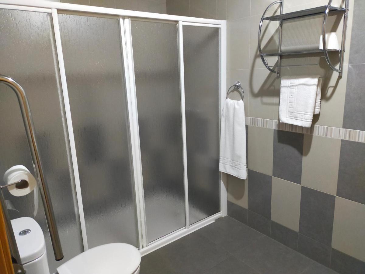 Hostal Banderas Fuensanta de Martos Екстериор снимка