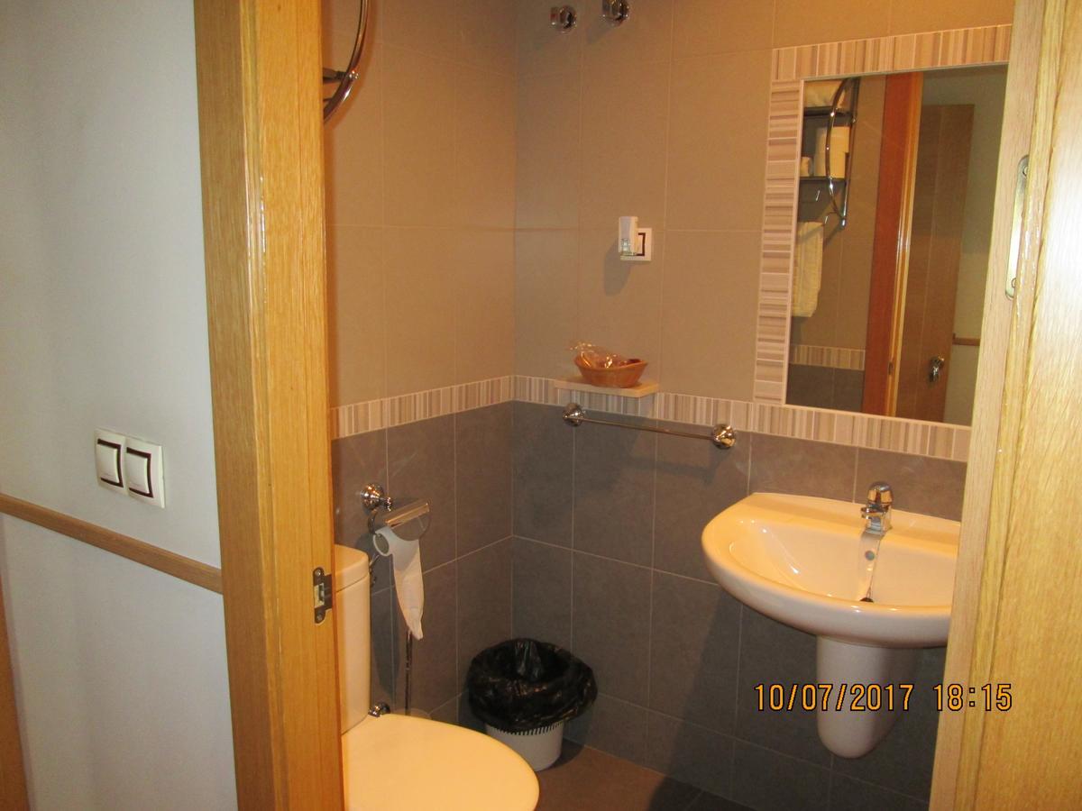 Hostal Banderas Fuensanta de Martos Екстериор снимка
