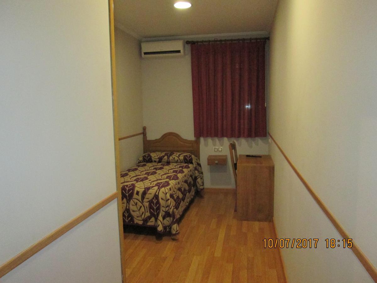 Hostal Banderas Fuensanta de Martos Екстериор снимка