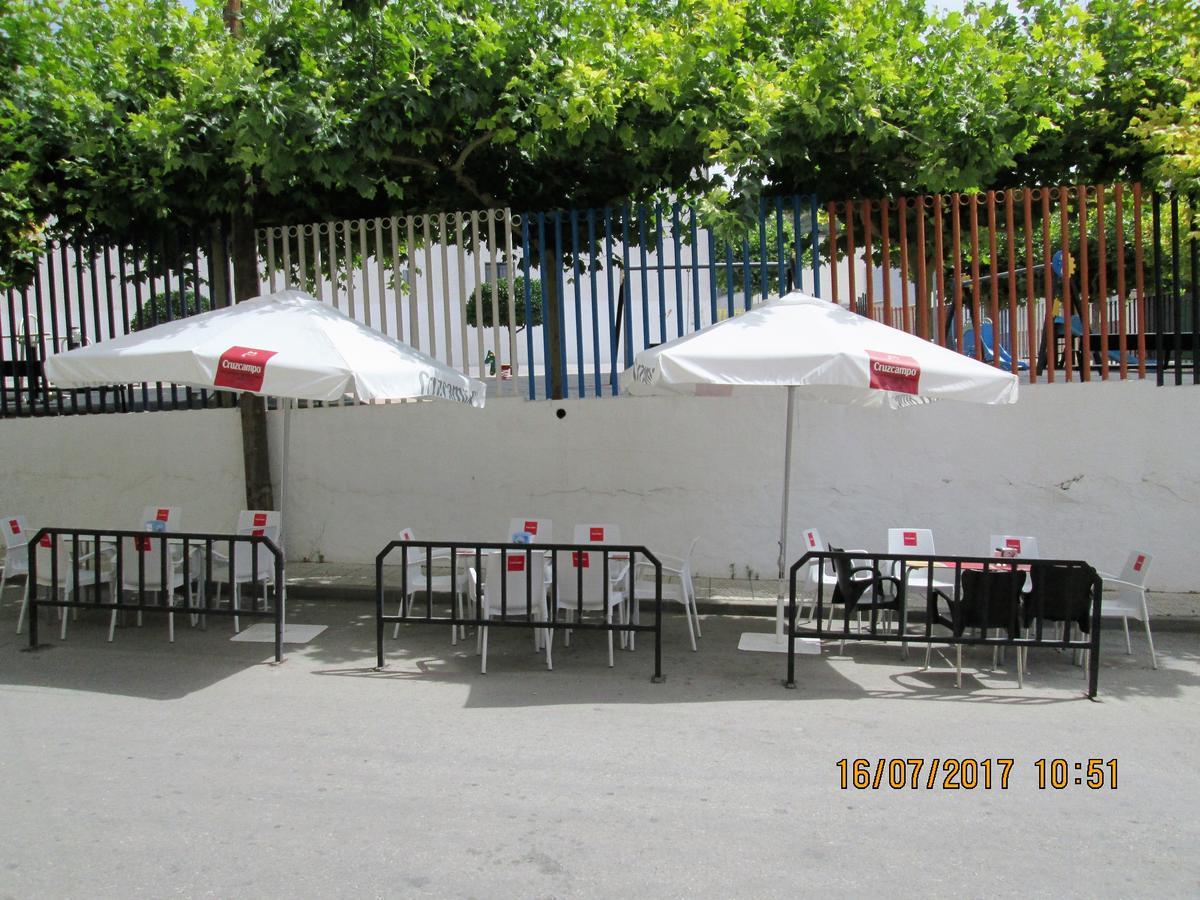 Hostal Banderas Fuensanta de Martos Екстериор снимка